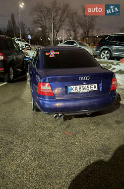 Седан Audi A4 1997 в Киеве