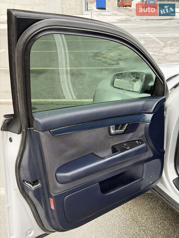 Седан Audi A4 2002 в Києві фото 15 Седан Audi A4 2002 в Києві