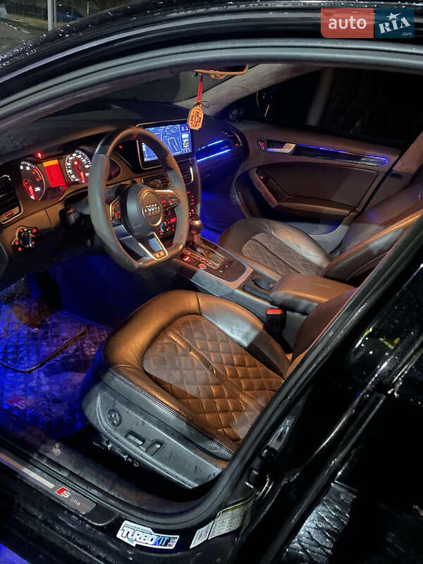 Седан Audi A4 2012 в Кропивницком