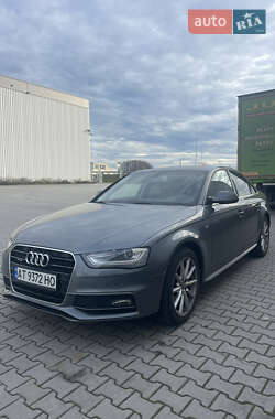 Седан Audi A4 2015 в Львове