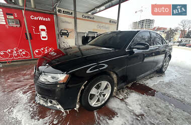 Седан Audi A4 2011 в Львове