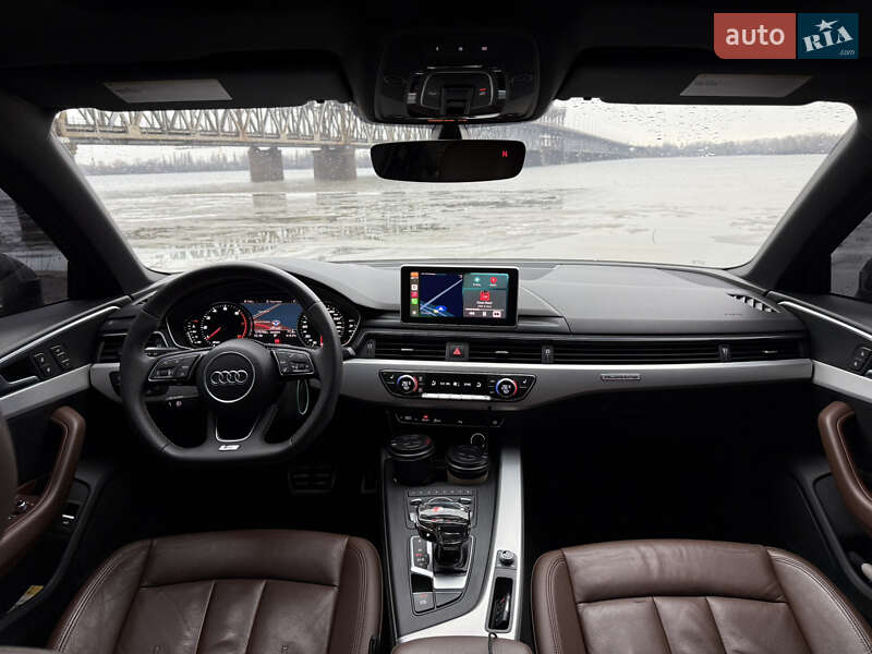 Седан Audi A4 2017 в Днепре