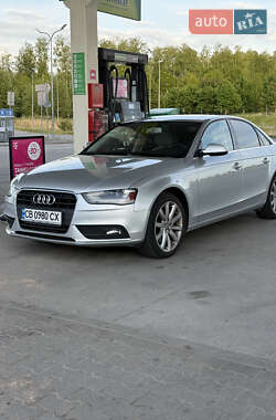 Седан Audi A4 2013 в Чернігові