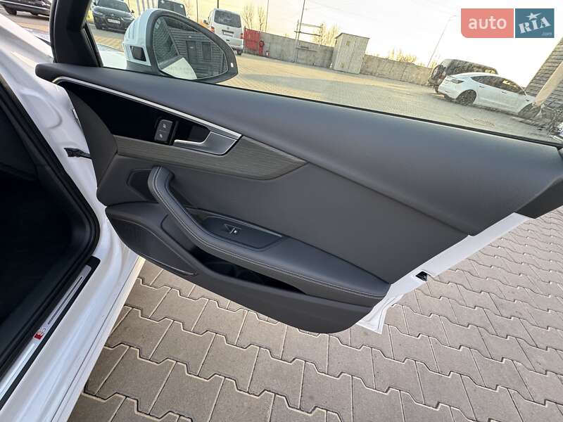 Седан Audi A4 2024 в Києві фото 23 Седан Audi A4 2024 в Києві