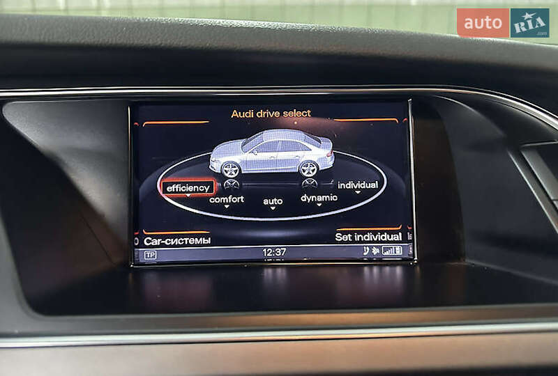 Седан Audi A4 2013 в Львові