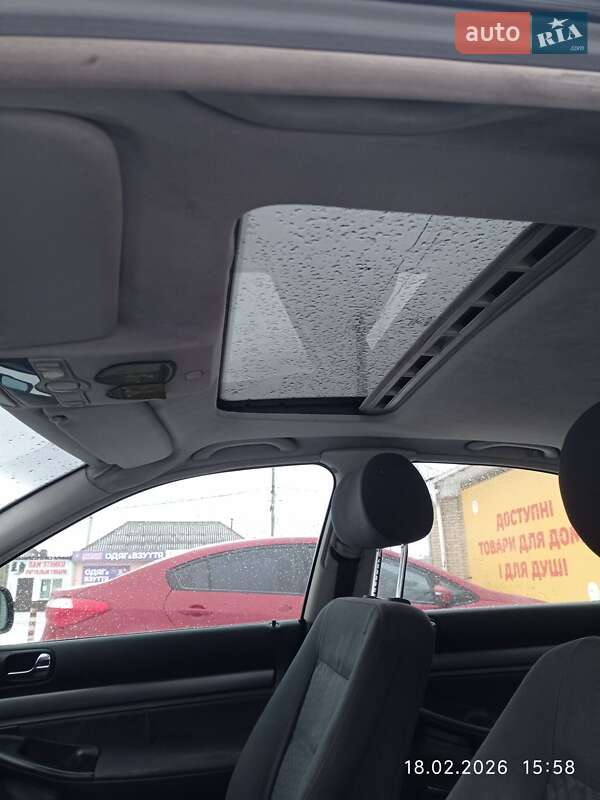 Седан Audi A4 1994 в Кременчуге