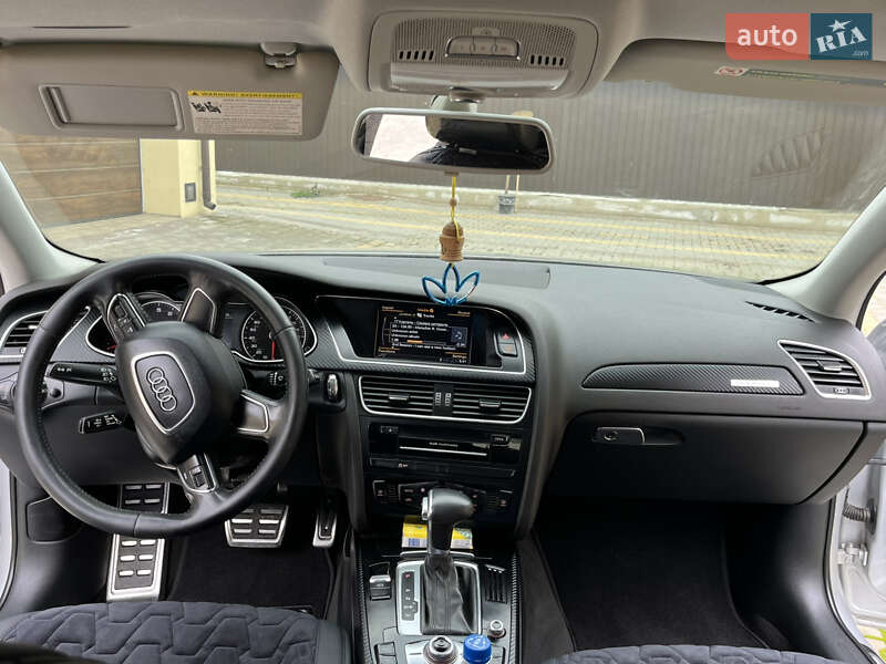 Седан Audi A4 2013 в Ізмаїлі
