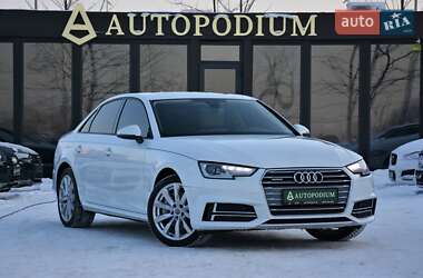 Седан Audi A4 2018 в Киеве