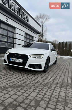 Седан Audi A4 2019 в Львові