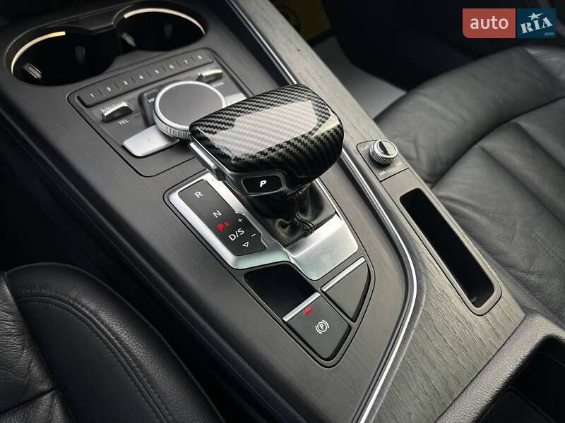 Седан Audi A4 2016 в Івано-Франківську