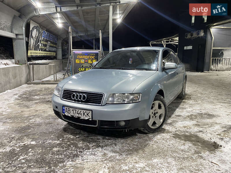 Седан Audi A4 2001 в Києві фото Седан Audi A4 2001 в Києві