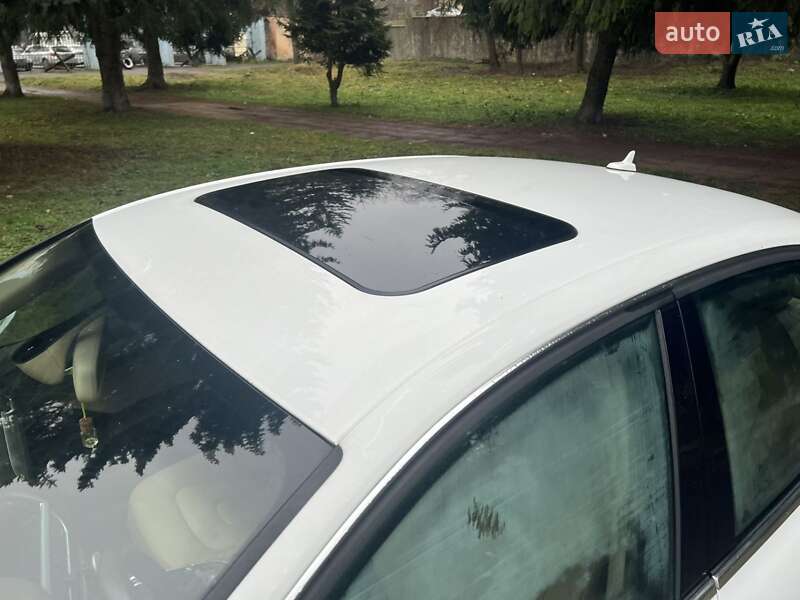 Седан Audi A4 2015 в Ковелі