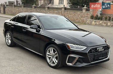 Седан Audi A4 2019 в Львове