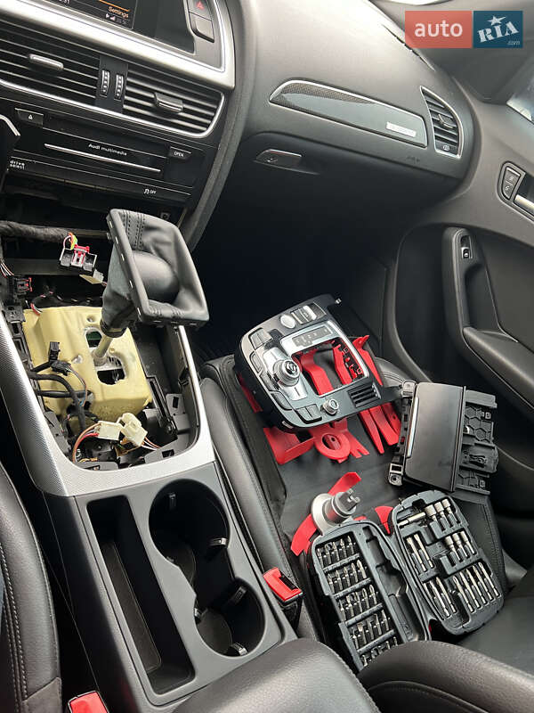 Седан Audi A4 2015 в Киеве