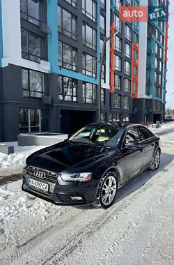 Седан Audi A4 2013 в Чернигове