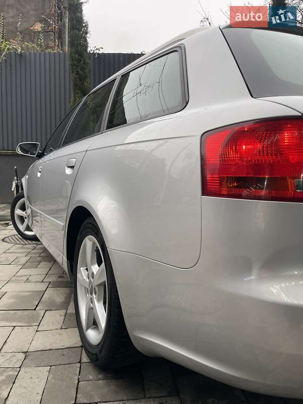 Универсал Audi A4 2005 в Ужгороде