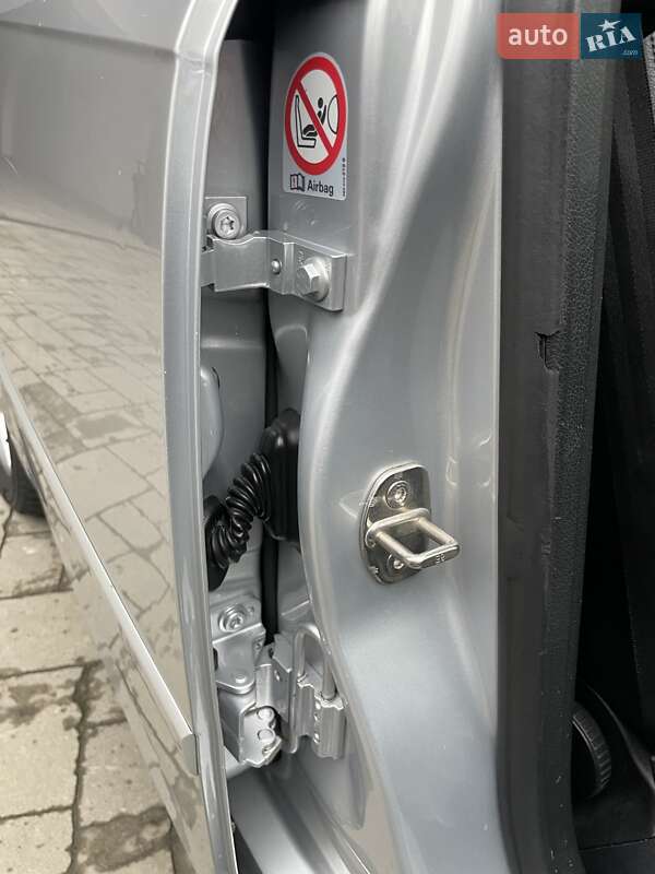 Универсал Audi A4 2005 в Ужгороде