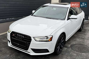 Седан Audi A4 2012 в Тернополі