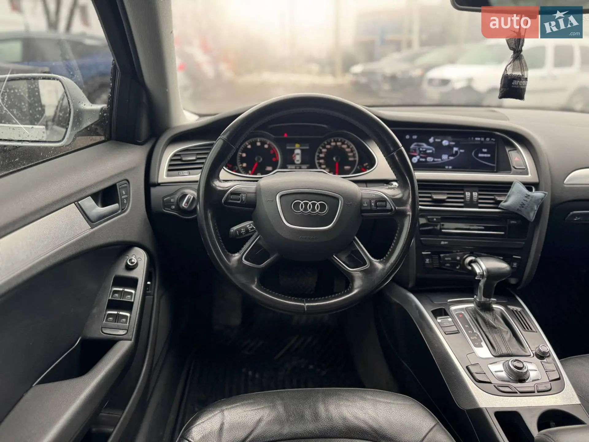 2012 Audi A4 - мініатюра 25
