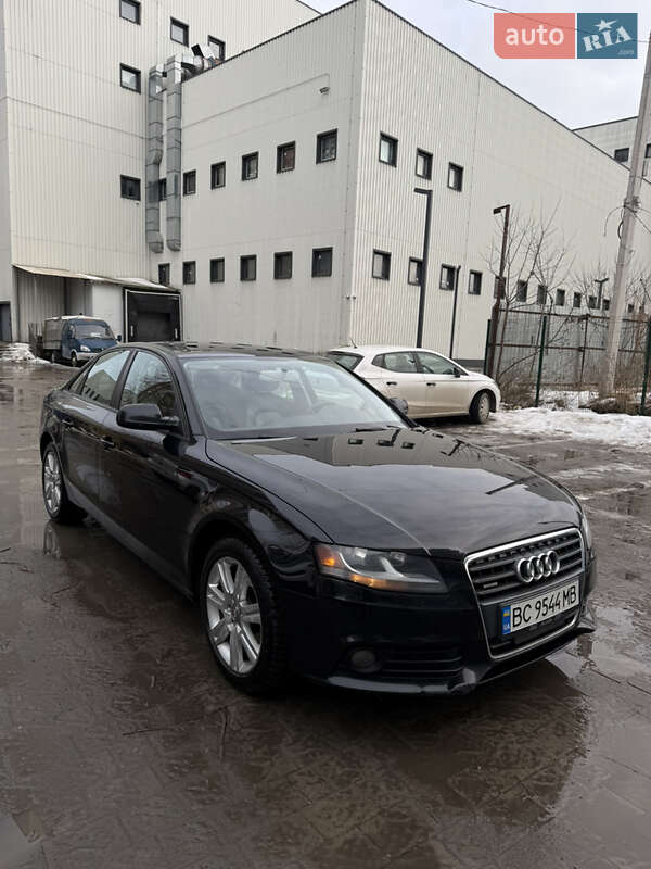 Audi A4 2011