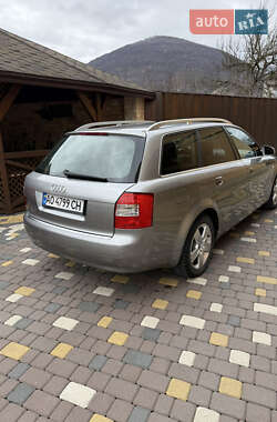 Универсал Audi A4 2004 в Тячеве