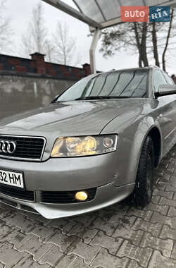 Універсал Audi A4 2002 в Рівному