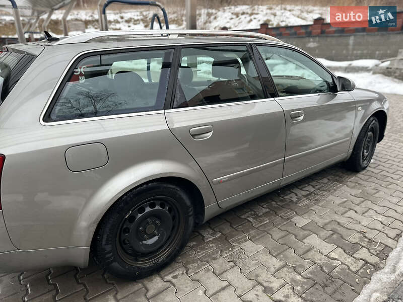 Універсал Audi A4 2002 в Рівному