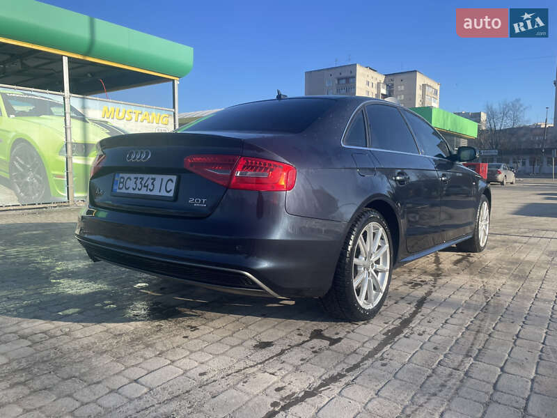 Седан Audi A4 2013 в Дрогобыче
