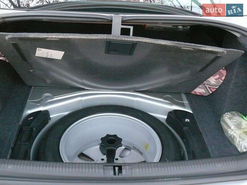 Седан Audi A4 2008 в Киеве фото 7 Седан Audi A4 2008 в Киеве