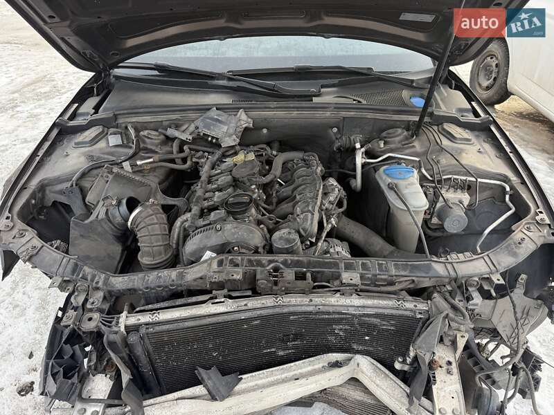 Седан Audi A4 2013 в Києві