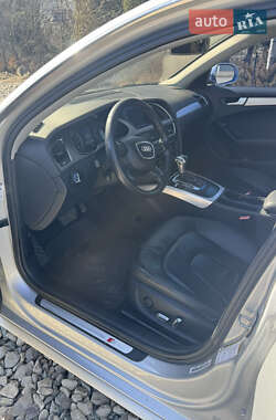 Седан Audi A4 2013 в Яремче