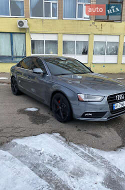 Седан Audi A4 2012 в Ставище