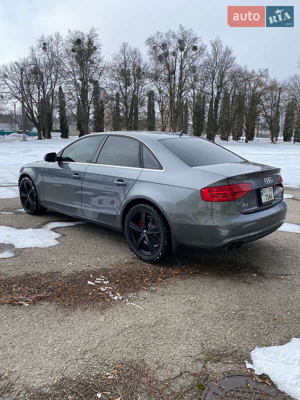 Седан Audi A4 2012 в Ставищі