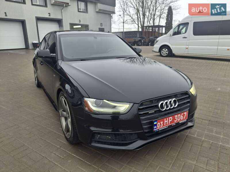 Седан Audi A4 2015 в Каменец-Подольском