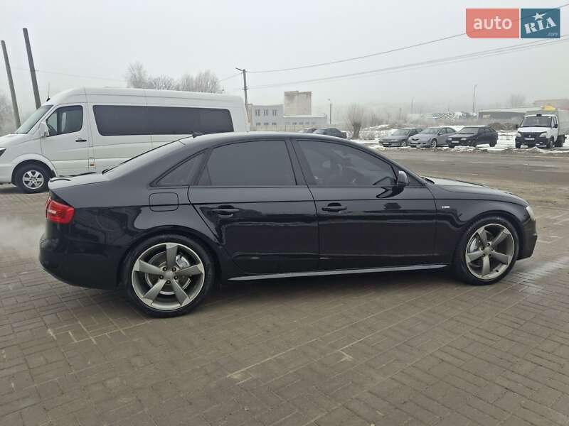 Седан Audi A4 2015 в Каменец-Подольском