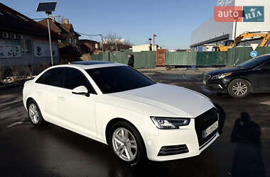 Седан Audi A4 2017 в Киеве