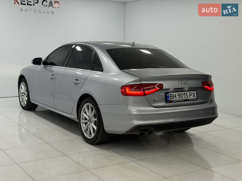 Седан Audi A4 2015 в Одессе