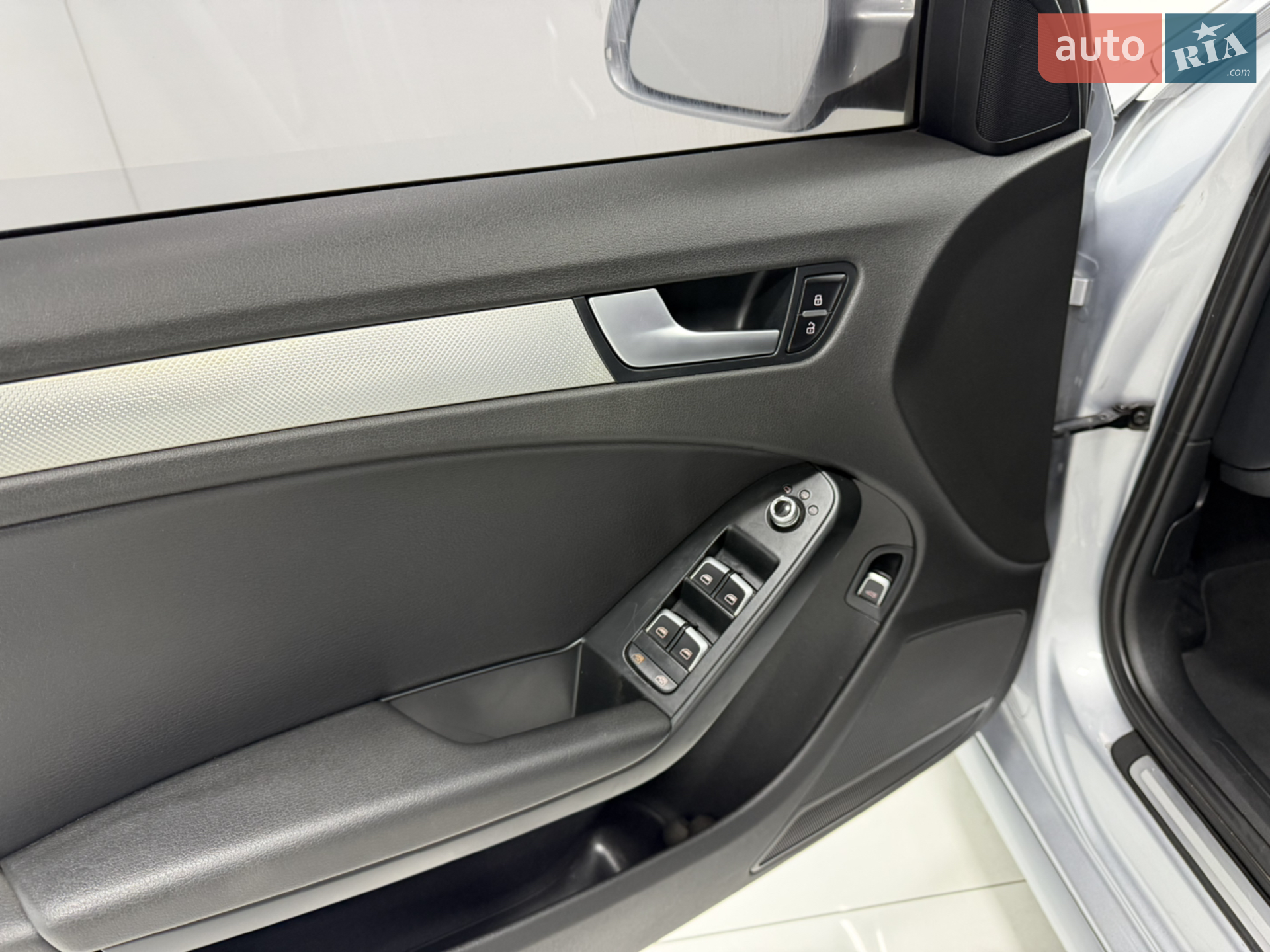2015 Audi A4 - мініатюра 12