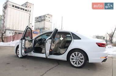Седан Audi A4 2017 в Киеве