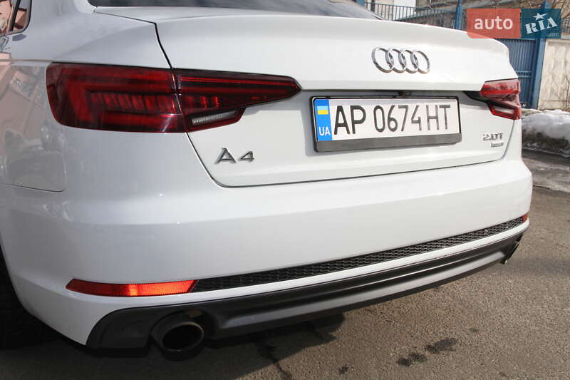 Седан Audi A4 2017 в Киеве