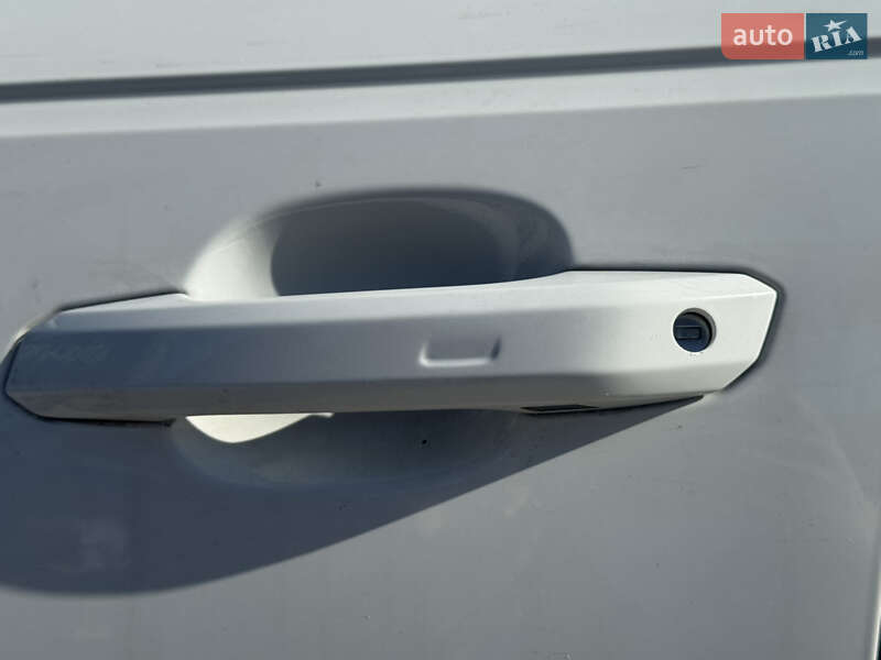 Седан Audi A4 2016 в Києві