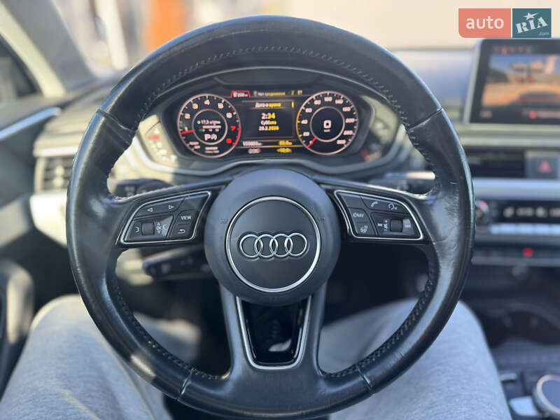 Седан Audi A4 2016 в Києві