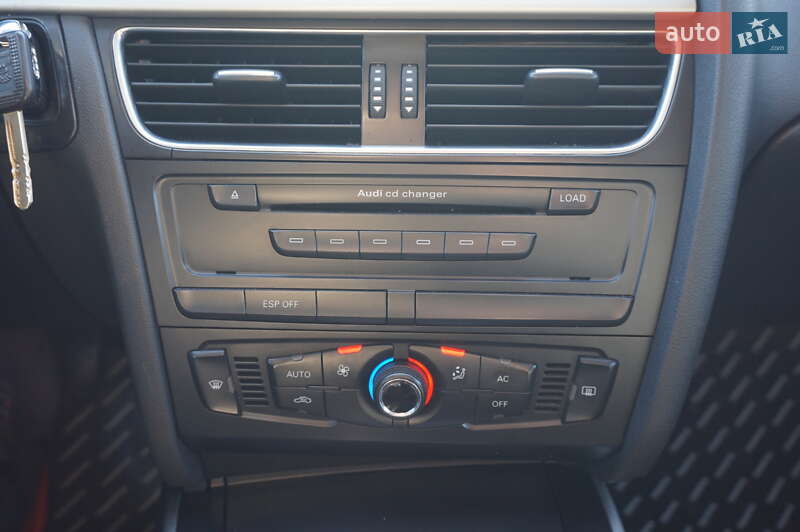 Седан Audi A4 2008 в Одесі