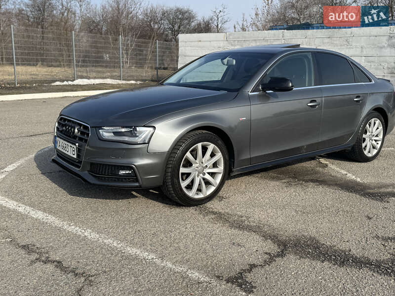 Седан Audi A4 2014 в Днепре