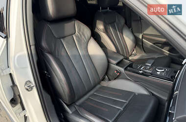 Седан Audi A4 2017 в Мукачево