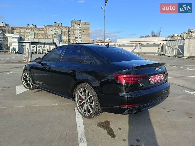 Седан Audi A4 2017 в Киеве