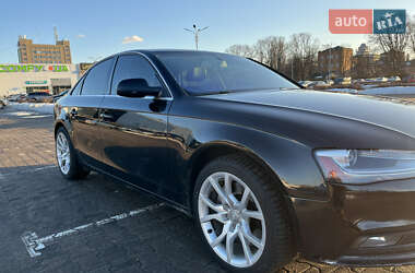 Седан Audi A4 2012 в Житомире