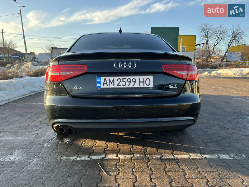Седан Audi A4 2012 в Житомирі