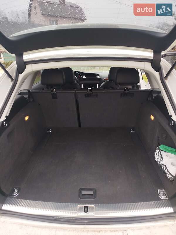 Универсал Audi A4 2011 в Самборе