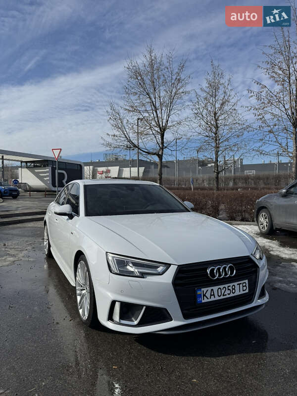 2019 Audi A4, VIN WAUENAF47KA053277:plate — фото 1 (autoria)
